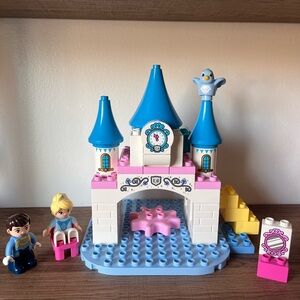 LEGO Duplo Cinderella Disney Princess Castle Set
